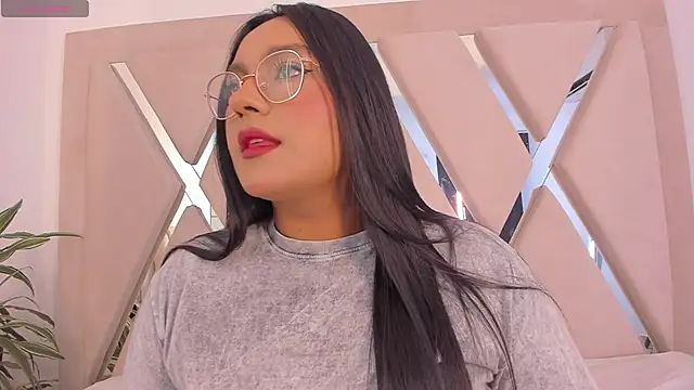 ellamontoya online show from 02-14-26, 05:07