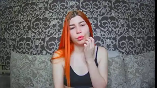 ElllaNuar online show from 10-28-25, 05:50