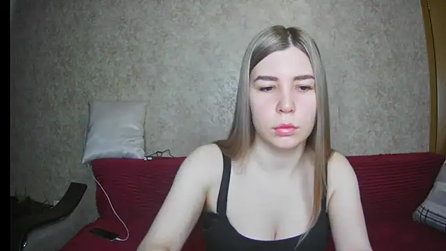 ElllaNuar online show from 03-11-25, 03:36