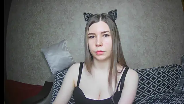 ElllaNuar online show from 02-12-25, 07:23