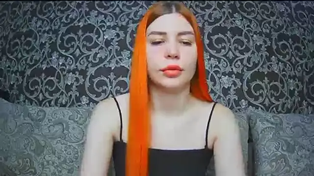 ElllaNuar online show from 11-10-25, 02:05