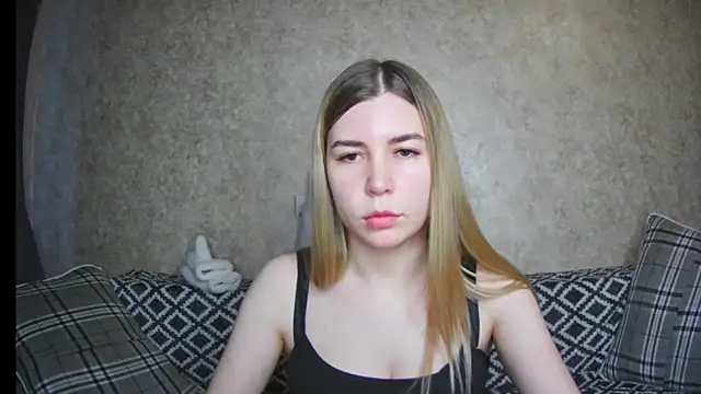 ElllaNuar online show from 12-16-24, 07:15