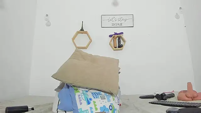 clarise cooper online show from 10-07-25, 09:43