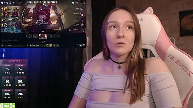 MoonlishSiren online show from 03-21-25, 10:17