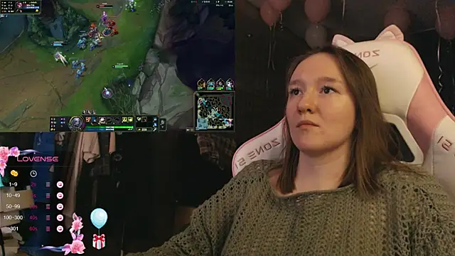 MoonlishSiren online show from 01-11-26, 09:44