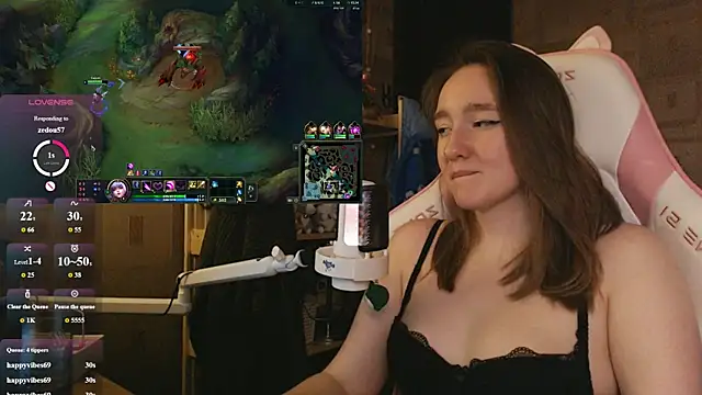 MoonlishSiren online show from 06-15-26, 06:40
