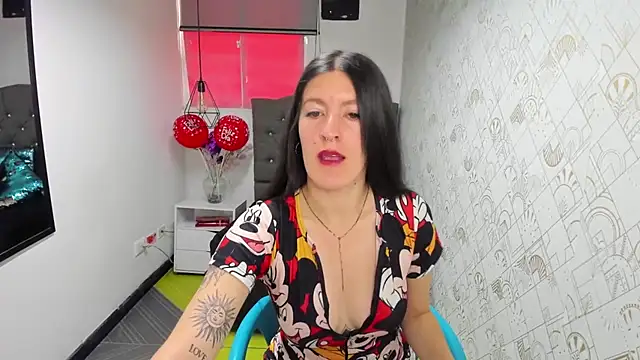 LiaCooper  online show from 03-05-25, 03:29