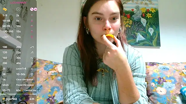 Sophie Bell online show from 03-02-25, 08:35