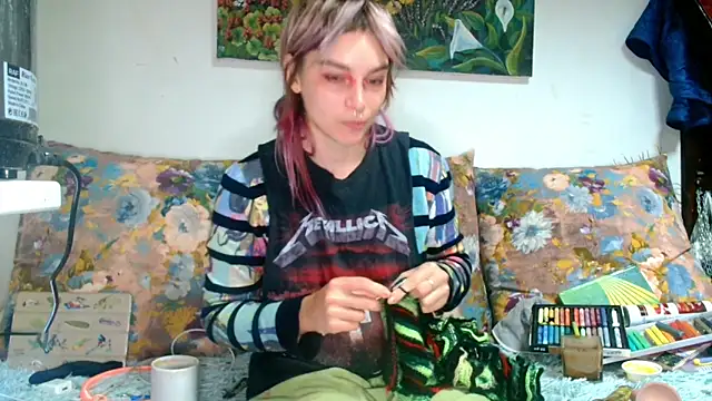 Sophie Bell online show from 10-18-25, 11:23