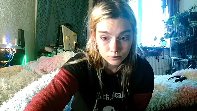 Sophie Bell online show from 05-01-26, 04:12