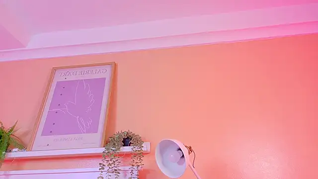 Snapshot of KendalMilleer chatting on 01-17-26, 09:13 KendalMilleer online show from 01-17-26, 09:13