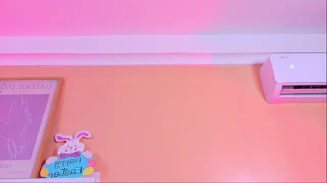 Snapshot of KendalMilleer chatting on 03-31-26, 09:11 KendalMilleer online show from 03-31-26, 09:11