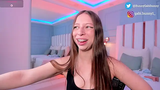 gabi bunny online show from 03-24-26, 05:02