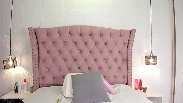 Snapshot of lia_sofiia chatting on 06-16-26, 09:09 lia sofiia online show from 06-16-26, 09:09