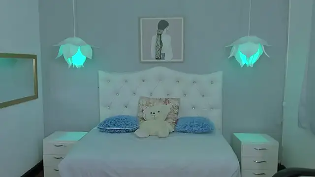 Lisa7 7 online show from 11-17-25, 02:10