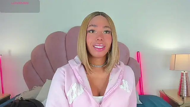 Nicole Paradise online show from 03-14-26, 12:33