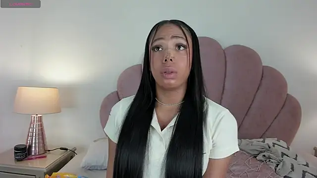 Nicole Paradise online show from 09-11-25, 12:49