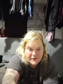 Trans Girl next door420 online show from 06-14-26, 09:32