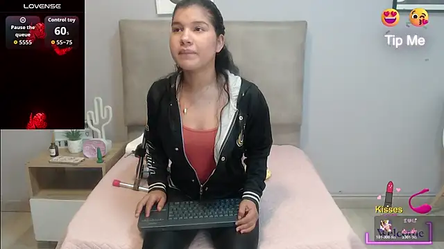 SophiaMeyerst online show from 04-20-26, 01:03