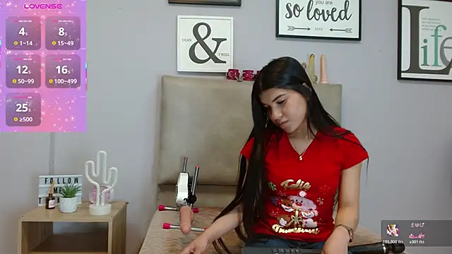 SophiaMeyerst online show from 12-20-25, 01:03