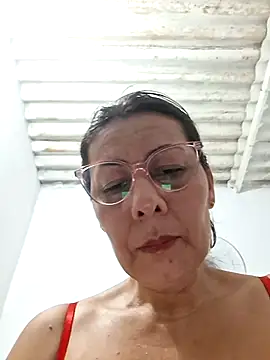 Snapshot of Mia-funny20 chatting on 09-24-25, 08:48 Mia-funny20 online show from 09-24-25, 08:48