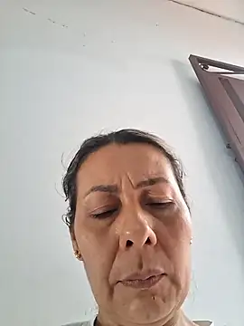 Mia-funny20 online show from 06-19-26, 02:12