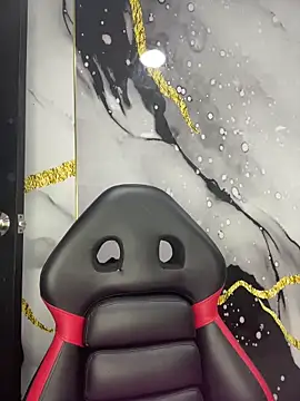 emma  cute   online show from 11-11-25, 11:27