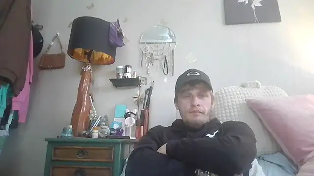 SpAzZ1234 online show from 03-18-25, 05:12