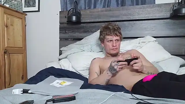 SpAzZ1234 online show from 02-17-26, 08:11