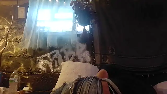 SpAzZ1234 online show from 03-21-25, 11:44