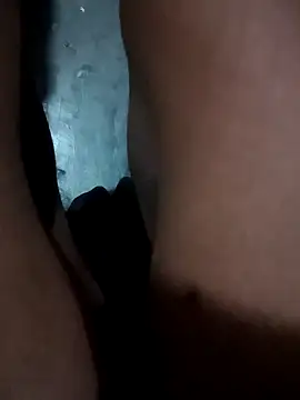 Aash Slave Boy online show from 02-17-26, 10:18