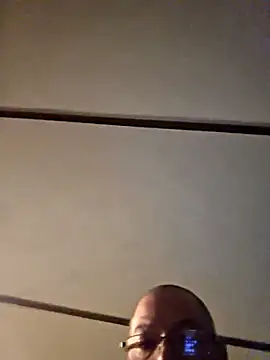 Snapshot of Cashmoney6979 chatting on 06-07-26, 04:12 Cashmoney6979 online show from 06-07-26, 04:12