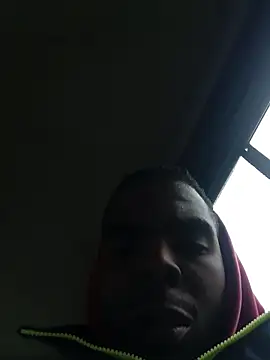 Snapshot of blackman933z chatting on 10-30-25, 07:28 blackman933z online show from 10-30-25, 07:28