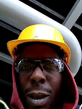 Snapshot of blackman933z chatting on 10-27-25, 12:39 blackman933z online show from 10-27-25, 12:39