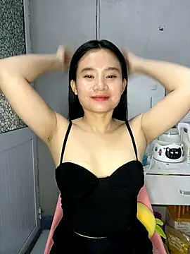 Snapshot of Ana-bigboobs chatting on 11-03-25, 03:23 Ana-bigboobs online show from 11-03-25, 03:23