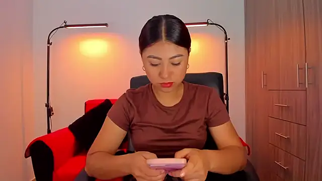 cloy baby   online show from 10-11-25, 10:16