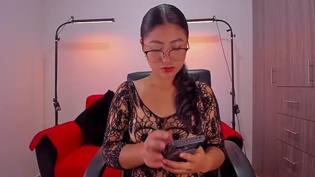 cloy baby   online show from 04-22-26, 11:39