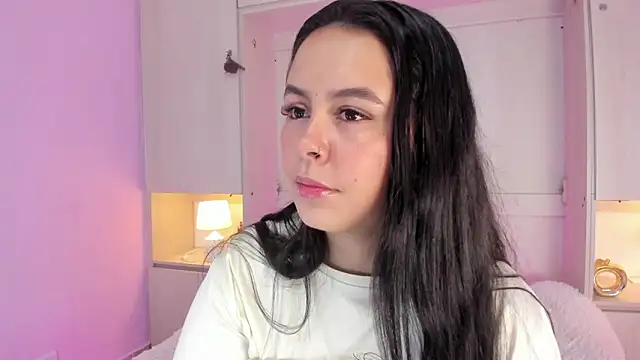 Snapshot of valerymeyerr chatting on 10-12-25, 04:14 valerymeyerr online show from 10-12-25, 04:14