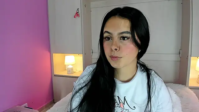 Snapshot of valerymeyerr chatting on 02-26-25, 04:08 valerymeyerr online show from 02-26-25, 04:08