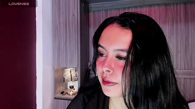 Snapshot of valerymeyerr chatting on 04-30-26, 11:50 valerymeyerr online show from 04-30-26, 11:50