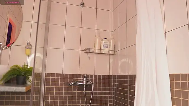 Sexydoll112 online show from 01-10-26, 01:01