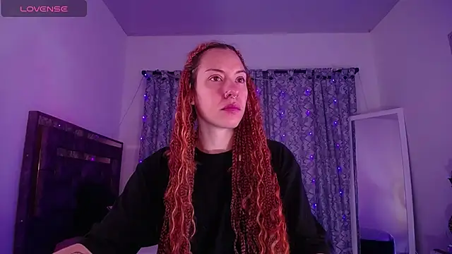 alejandrafitt online show from 05-06-26, 03:43