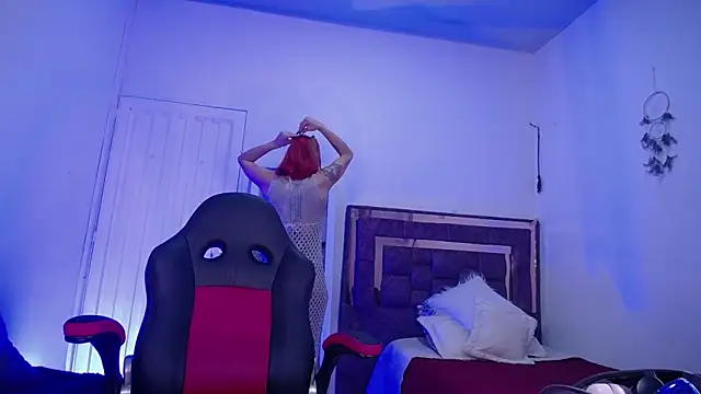 alejandrafitt online show from 11-06-25, 02:04