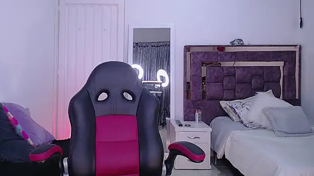 alejandrafitt online show from 10-01-25, 12:16