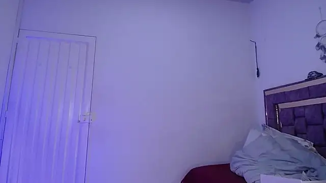 alejandrafitt online show from 11-21-25, 12:09