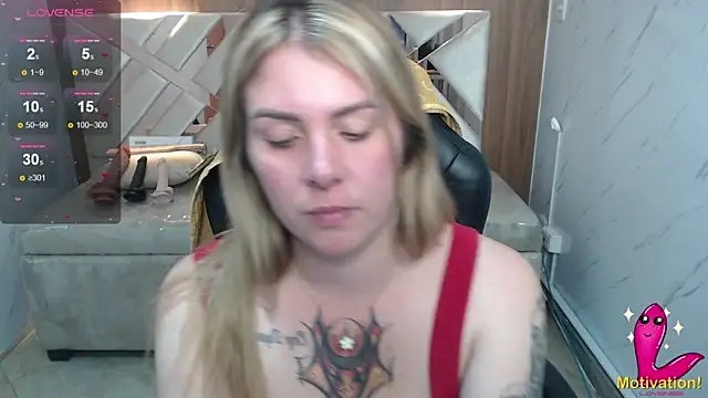 Snapshot of Paula_b_ chatting on 06-02-26, 01:00 Paula b online show from 06-02-26, 01:00