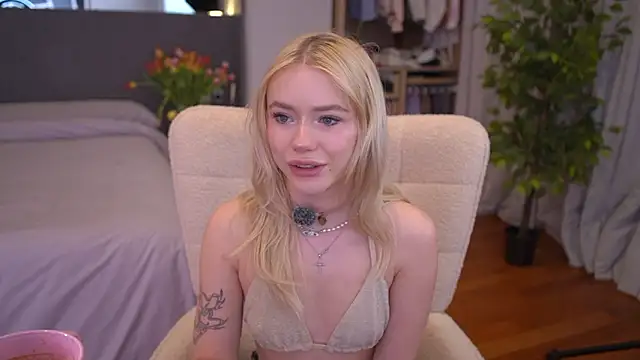 LexieLoree online show from 03-13-26, 03:11