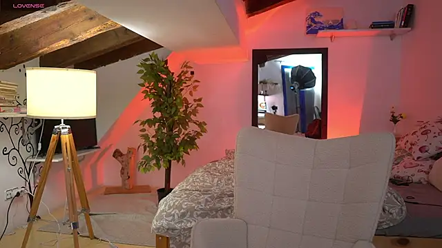 LexieLoree online show from 02-13-26, 04:12