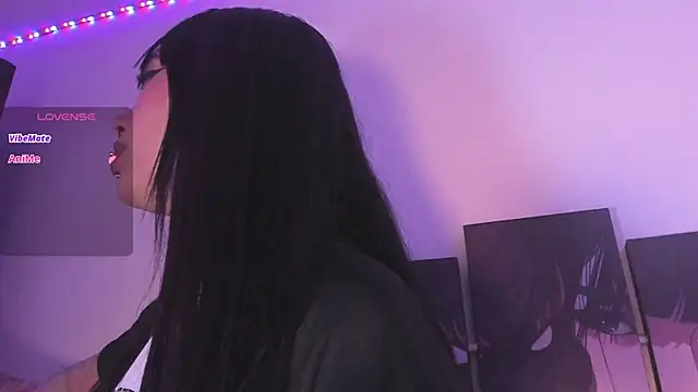 Akari1 Mischief online show from 03-04-26, 04:09