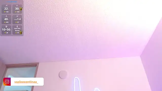 Layna cold online show from 03-31-26, 12:18